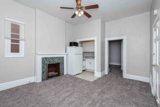 Building Photo - 1325 Corona