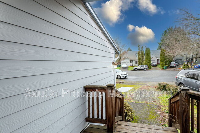 Building Photo - 7285 SW 158th Pl