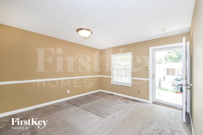 Building Photo - 6780 Lesli Mari Ct