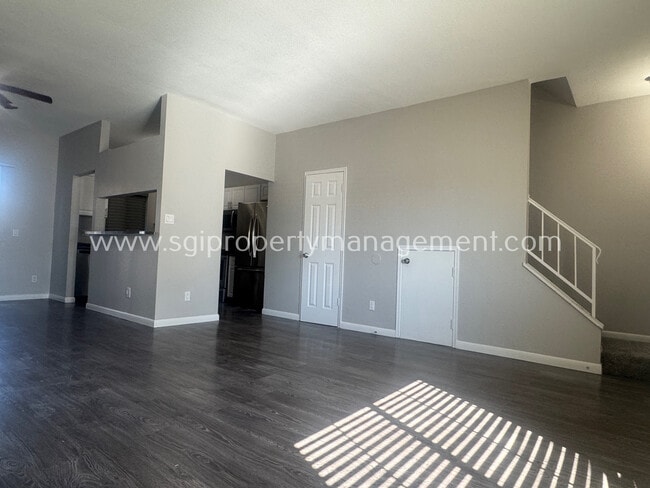 Building Photo - 18604 N 33rd Dr