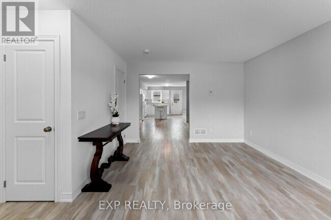 Photo du bâtiment - 7768 Ascot Cir