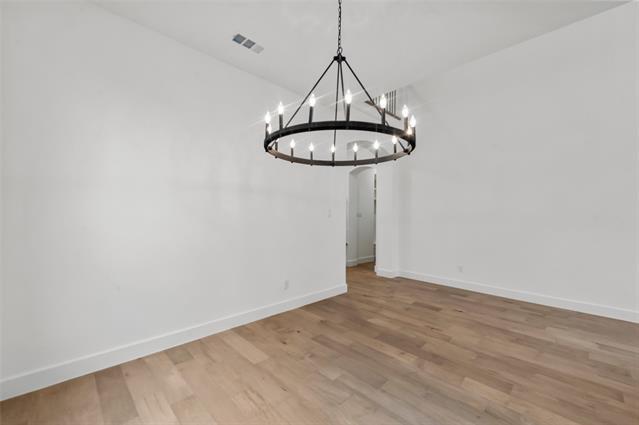 Foto del edificio - 15577 Desert Broom Rd