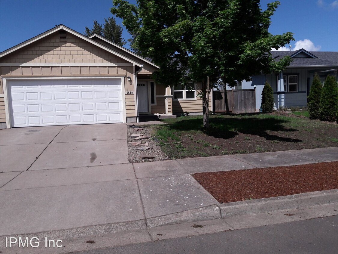 Primary Photo - 3 br, 2 bath House - 5559 Mehr Avenue
