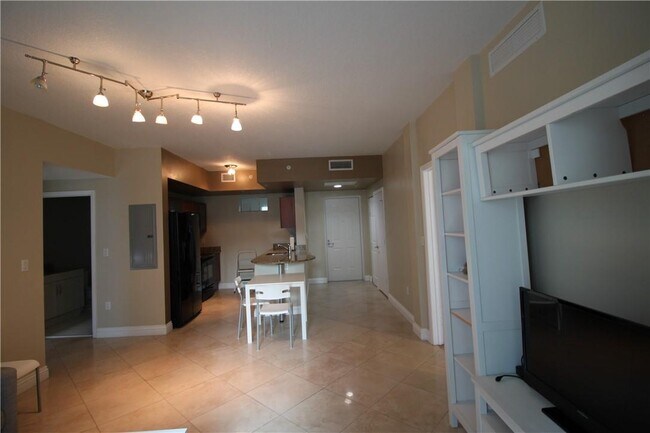 Building Photo - 7275 SW 90th Way