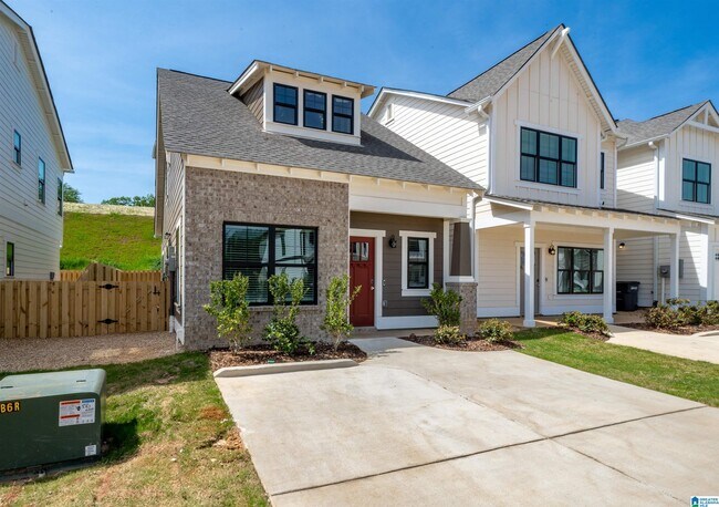 Building Photo - 4230 Brevard Blvd