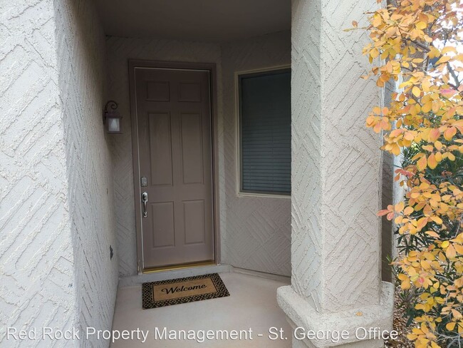 Building Photo - 2 br, 2 bath House - 3764 E Canyon Crest Ave