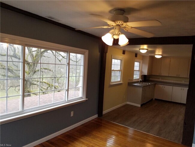 Building Photo - 11222 Vista Dr