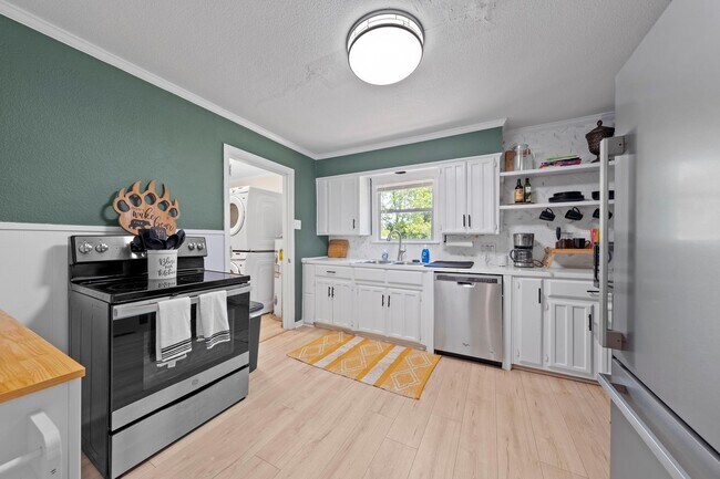 Foto del edificio - Updated Baylor Bubble Home