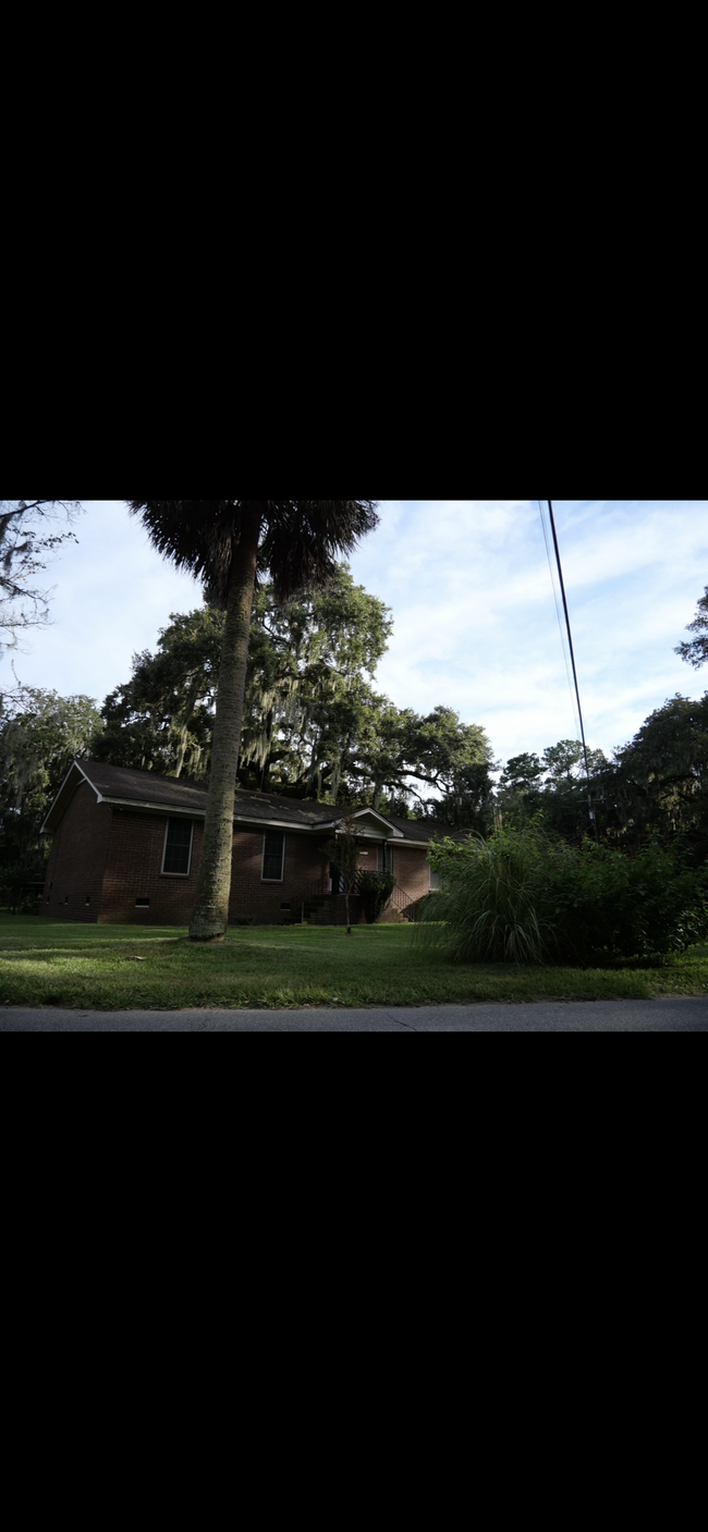 Foto del edificio - 1 Moon River Ct