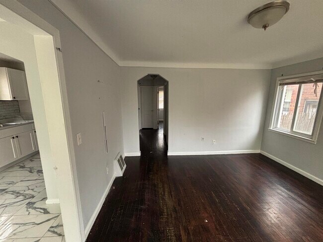 Foto del edificio - 7795 Heyden