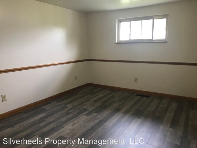 Building Photo - 3 br, 1 bath House - 2606 Lincoln Ave