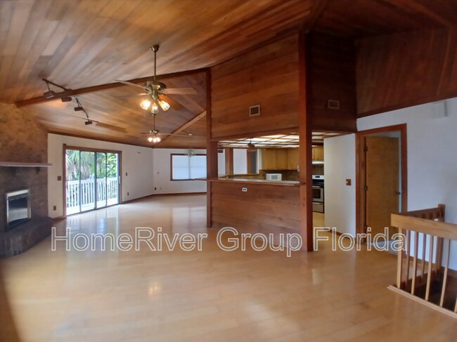 Building Photo - 4069 SW St Lucie Shores Dr
