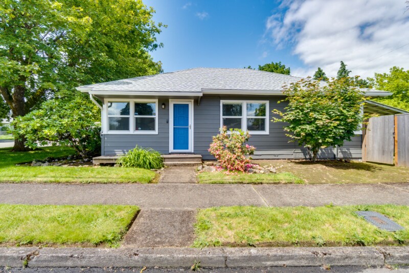 Primary Photo - 2402 Fairmount Ave