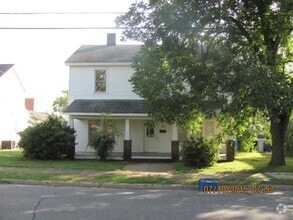 Building Photo - 305 Ebenezer Ave