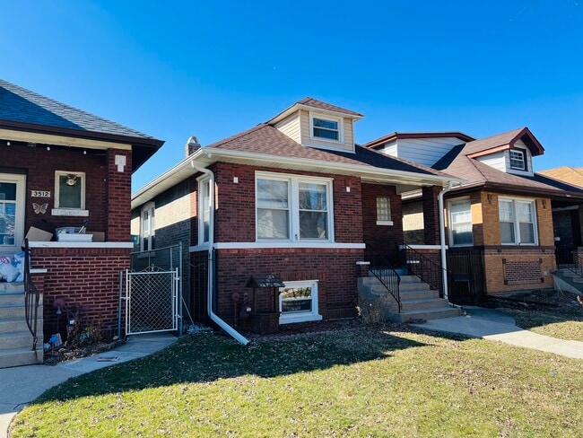 Building Photo - 3516 N Keating Ave