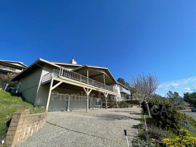 Foto del edificio - 6297 Jack Hill Dr
