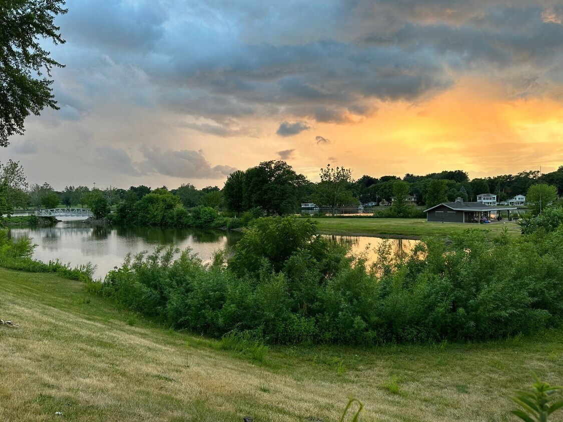 5602 East Dr, Loves Park, IL 61111 House Rental in Loves Park, IL