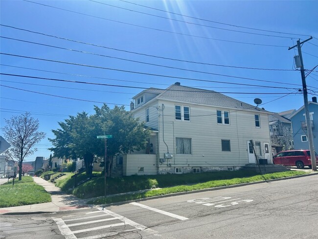 Foto del edificio - 129 N McKinley Ave
