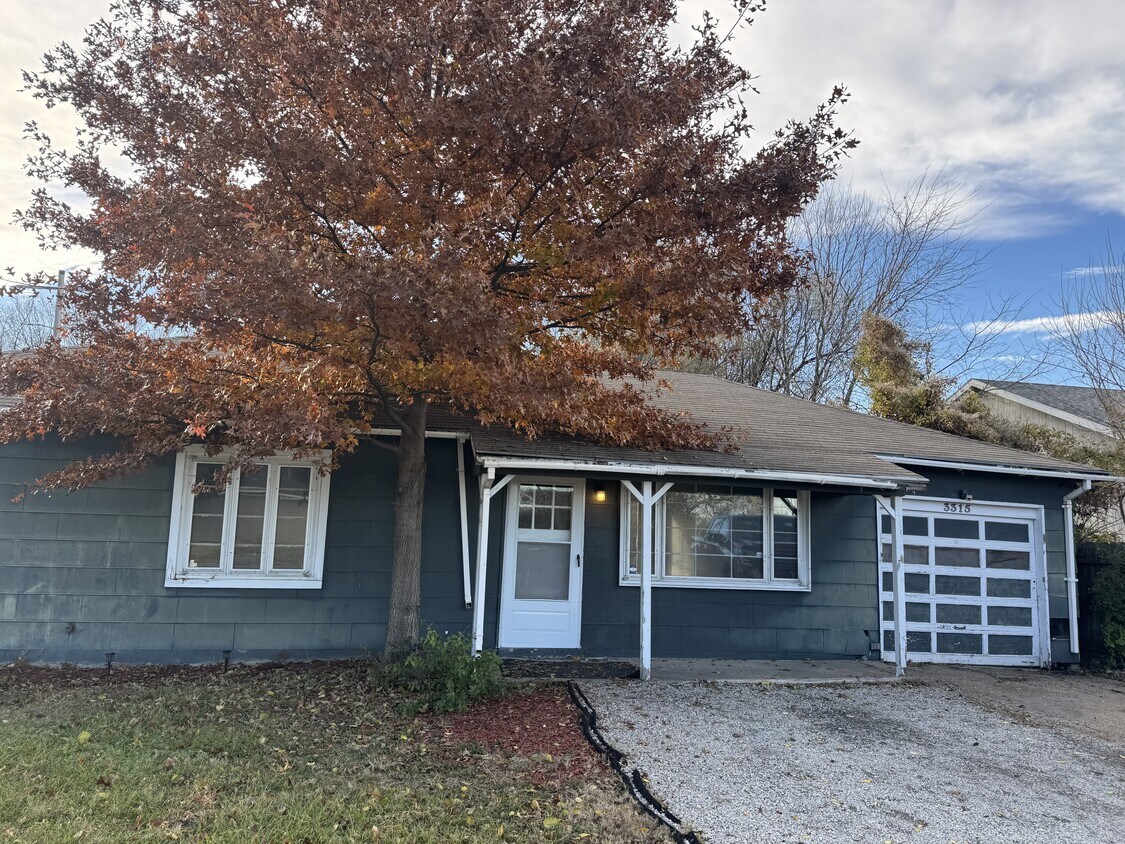 Foto principal - 3315 SW Clare Ave