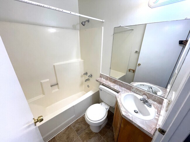 Foto del edificio - 12157 Vanowen St