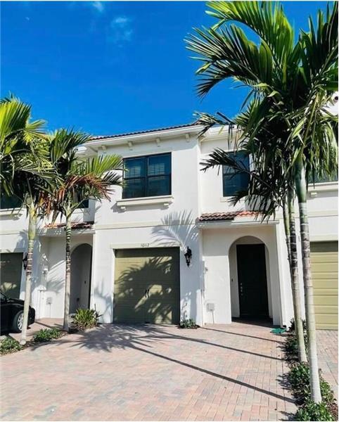 Foto principal - 10100 Brickhill Dr