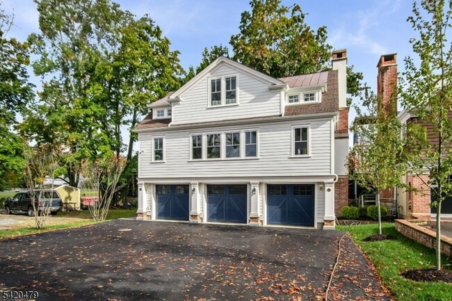 Foto del edificio - 113 Washington St