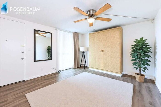 Foto del edificio - 6320 N 16th St