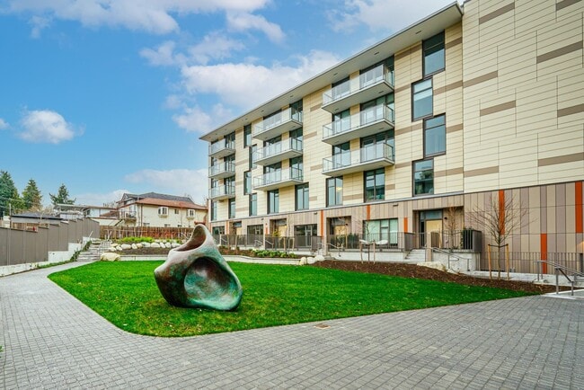 Photo du bâtiment - 8188 Fraser St