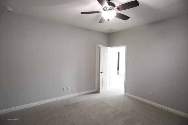 Building Photo - 27506 Llano Meadows Ln