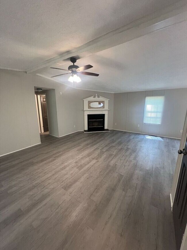 Foto del edificio - Cozy 3 bedroom 2 bath home in BUFORD SCHOOL DISTRCT!