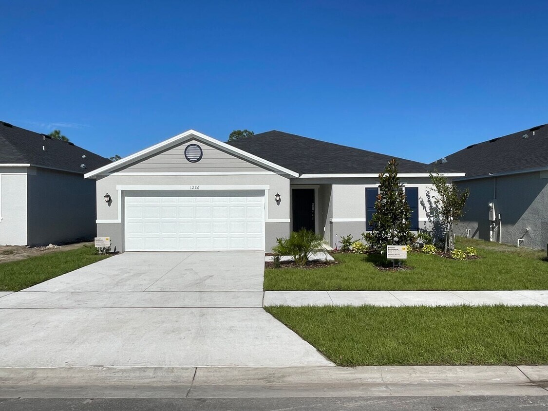 Primary Photo - 4 Bedroom, 2 Bath Home in Tivoli Reserve!