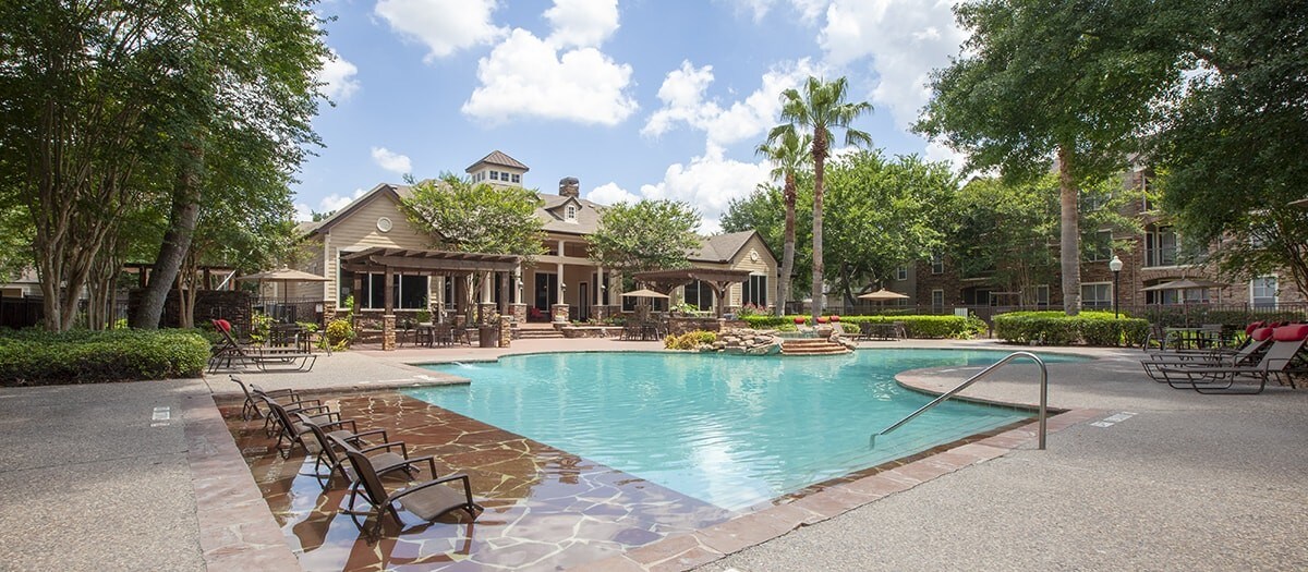 Reserve at Woodwind Lakes Apartments Houston, TX