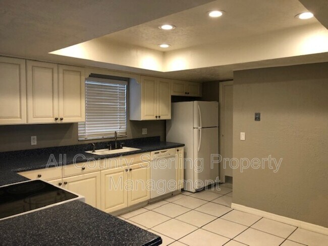 Photo - 150 Lady Susan Ct House