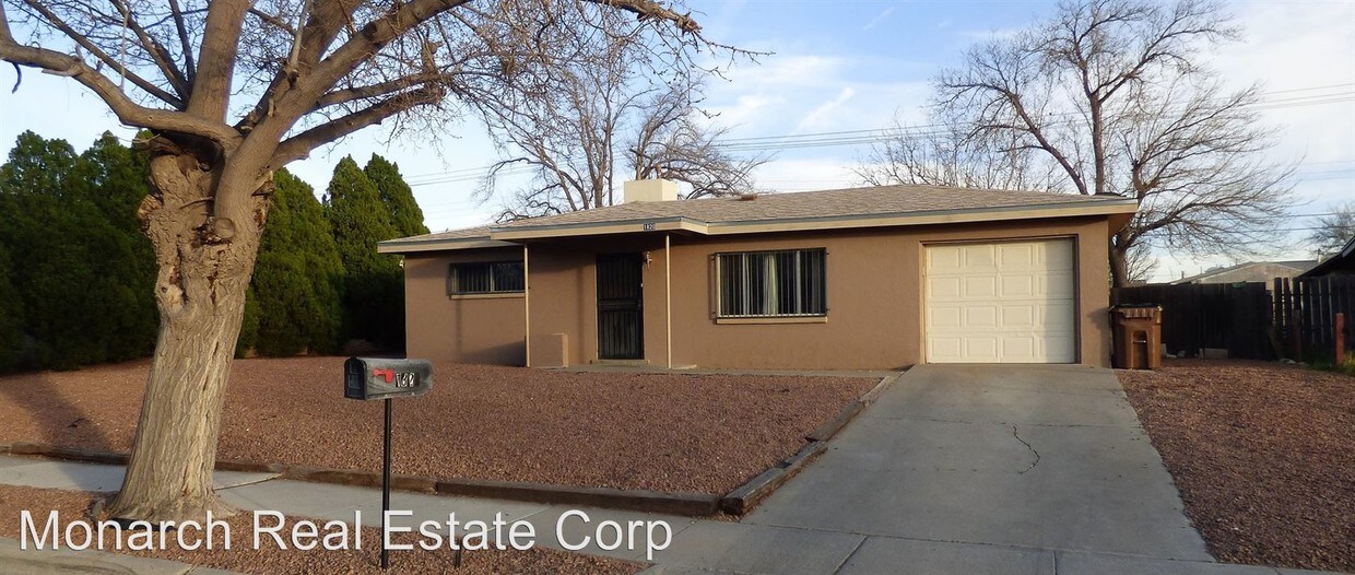 Primary Photo - 4 br, 2 bath House - 1820 Anderson