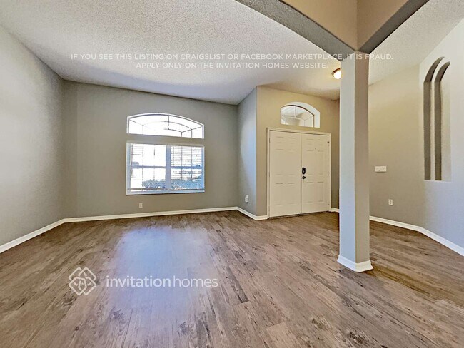 Foto del edificio - 1437 Cedar Pine Dr