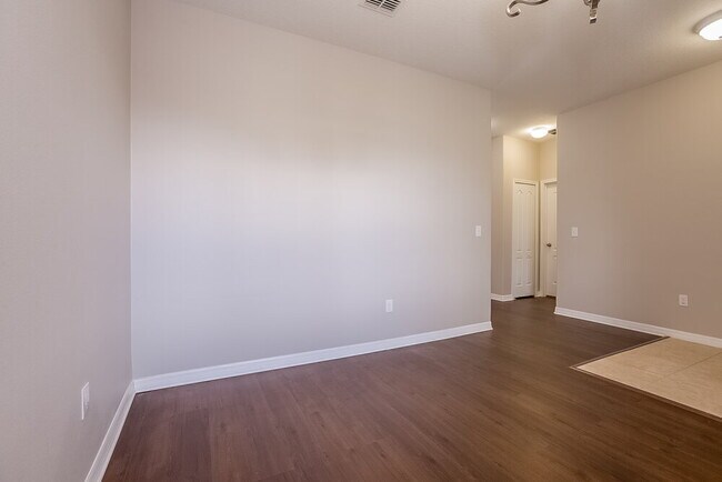 Building Photo - 13419 Lake Monroe Pl