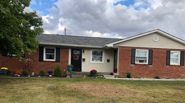 Building Photo - 1443 Coachlite Dr