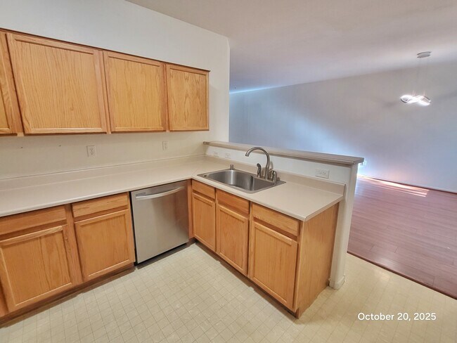 Foto del edificio - 1004 Duckhorn Ct