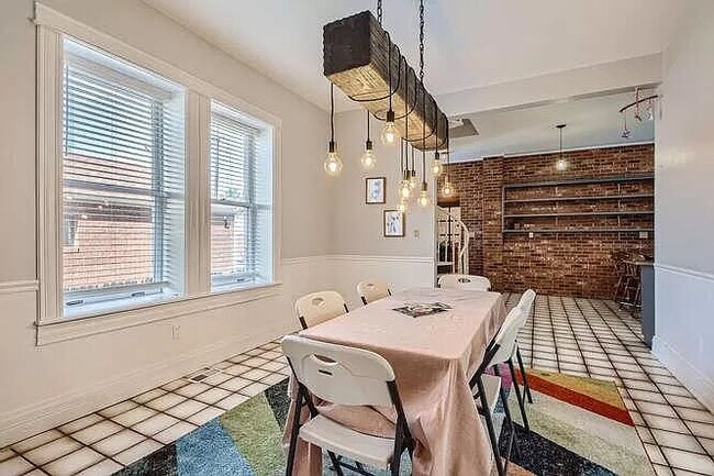 Foto del edificio - 3247 W 19th Ave