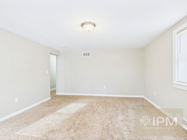 Foto del edificio - Spacious 3 Bedroom, 1 Bath Home in Central Dauphin Schools!