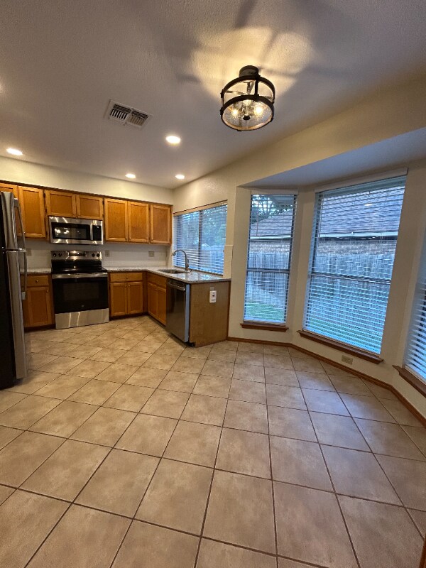 Foto del edificio - 13722 Oak Pebble