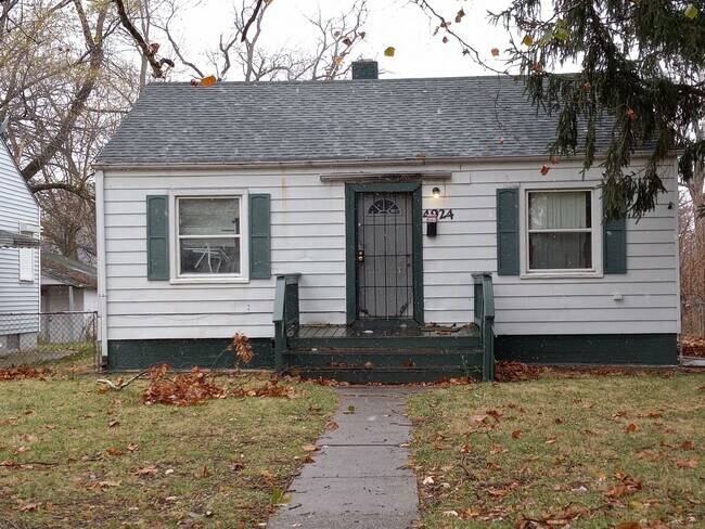 Foto del edificio - 4924 Adams St