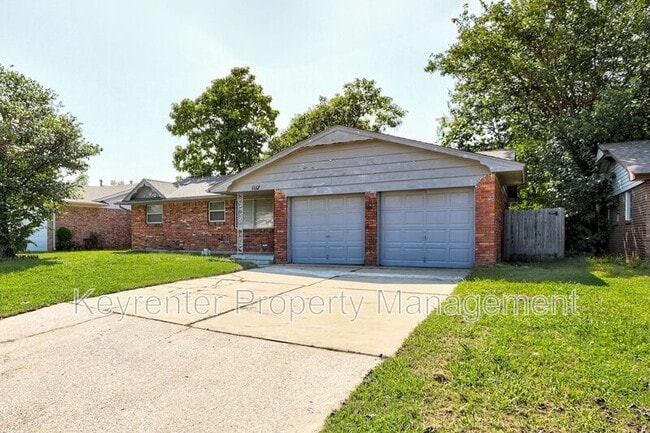 Building Photo - 1117 S Howard Ave