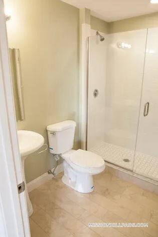 Foto del edificio - 10 Roxbury St