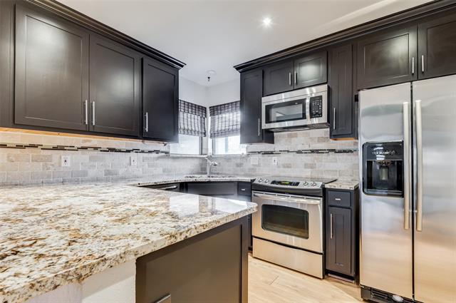 Foto del edificio - 2749 Buna Dr