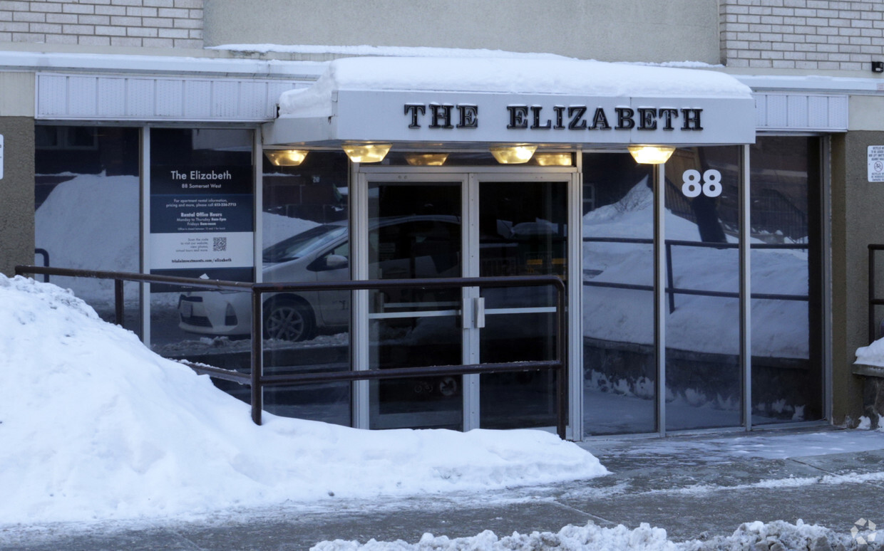 Photo du bâtiment - Elizabeth Apartments