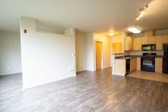 Building Photo - 5826 N Interstate Ave