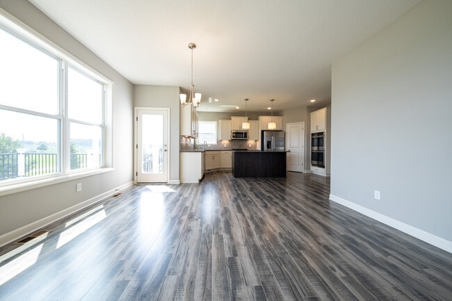 Building Photo - 15742 Everglade Ave