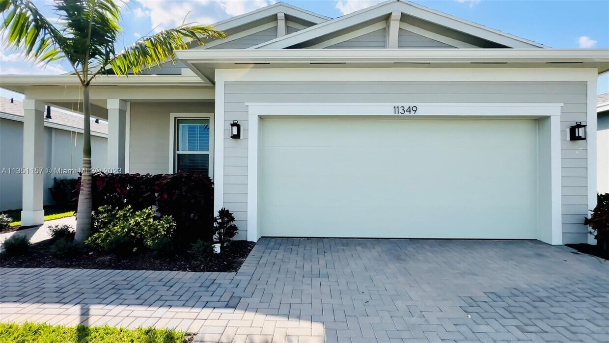11349 SW Lyra Dr, Port Saint Lucie, FL 34987 House Rental in Port
