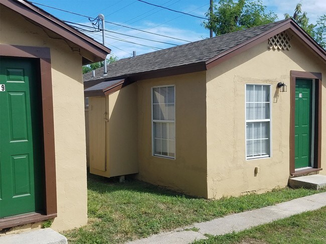 Building Photo - 3115 Agnes St